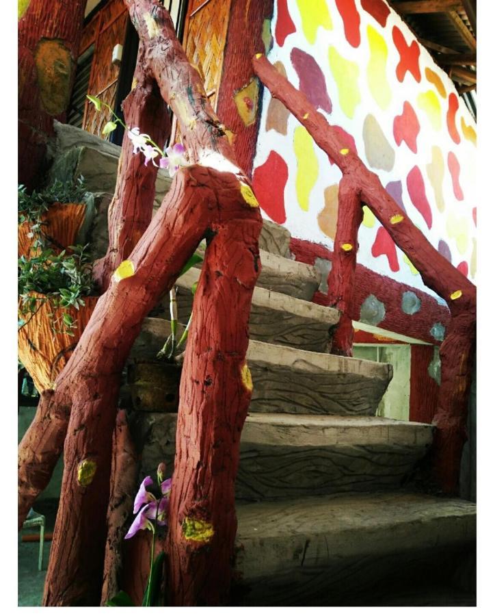 Alona'S Traditional Filipino Home Near 100 Islands Wharf Alaminos Exteriör bild